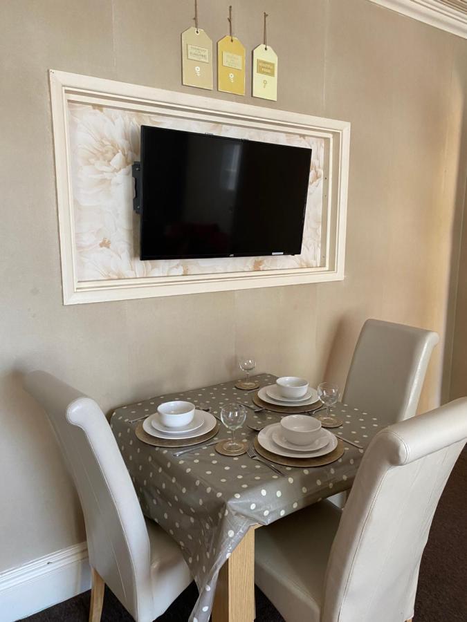 Chomley Flats Apartment