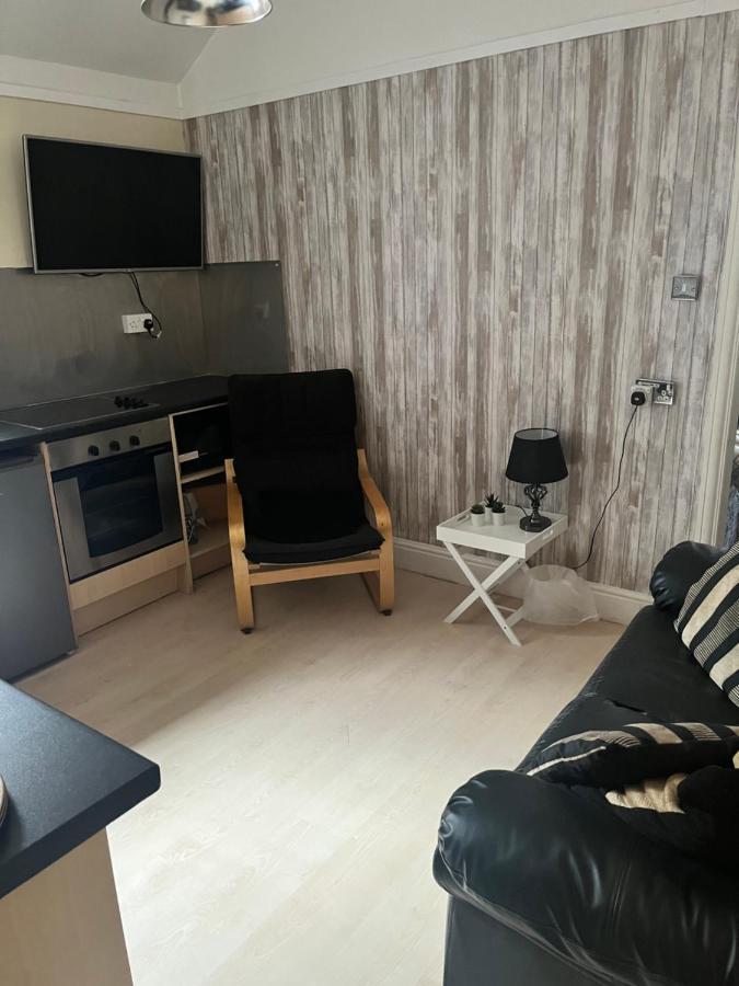 Chomley Flats Apartment *